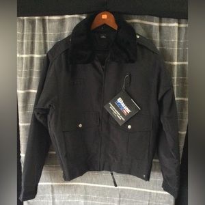 Blauer 3-Season Bomber Jacket with B Dry Fabric-Men’s Medium